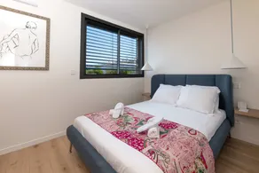 Sweett l Luxurious 3BR Duplex - Image 5