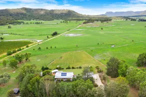 Maranda Country Estate 5 Bedrooms with Pool, Spa & EV - Image 2