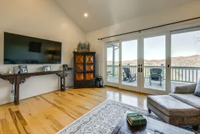 Water Views! Group-friendly Lake Glenville Home - Image 4