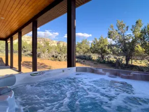 The Hideout, Hot Tubbin' & Zion Lovin - Image 4