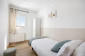 Amazing 3bdr Apt In Cornella 1 Mins From Metro - Image 4