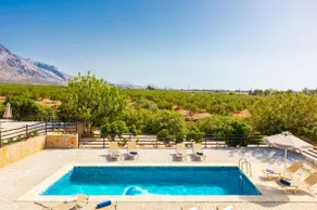 Theo Beach Villa - Image 3