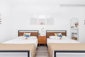 Modern 2 bedroom apartment in the heart of SOUTH BEACH - Image 5