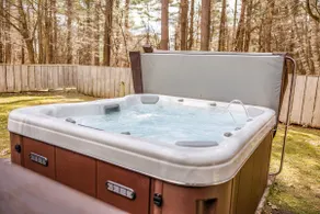 Idyllic Retreat; Hot Tub/Sauna by Evergreen Home - Image 2