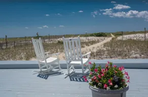 Serene Condo for Cozy Cape Getaway - Image 2