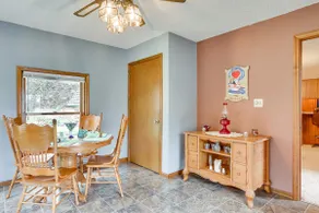 Riverfront Baxter Springs Home w/ Deck & Grill! - Image 5