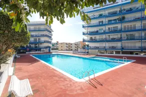 Can Sans - Quiet community with a pool - Image 2