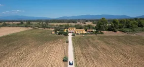 Casa de campo 'Les Cabretes Vilanova De La Muga' com vista para a montanha, Wi-Fi e ar condicionado - Image 2