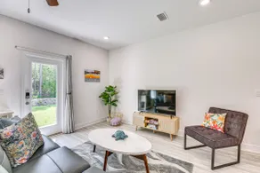 Santa Rosa Beach Townhome ~ 4 Mi to Beach! - Image 4