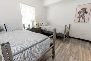 2BR Condo Steps from Mouratoglou Academy | Courts - Image 4
