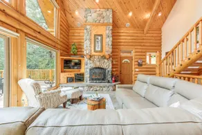 Mountain Cabin w/ Hot Tub: 4 Mi to Shaver Lake! - Image 5