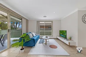 KozyGuru | Penrith | Cosy 4BED House | Free Internet - Image 4