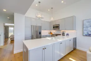 Sleek Oxnard Townhouse w/ Balconies: Walk to Beach - Image 2