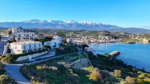 Ashlin seaside Luxury Apartment - Image 5