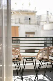 Deluxe Apartment in Kallithea with Balcony & Wifi - Image 5