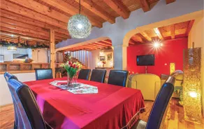 Two-Bedroom Holiday Home In Sinj - Image 5