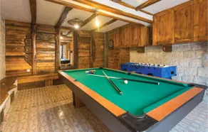 Two-Bedroom Holiday Home In Sinj - Image 4