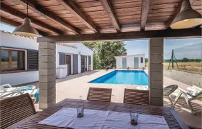 3 bedroom nice home in Vidreres - Image 3