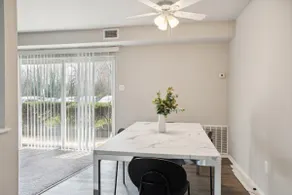 Chateau 506 Stunning in Wilmington, Free Parking! - Image 5