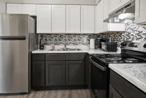 Chateau 506 Stunning in Wilmington, Free Parking! - Image 4