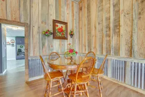 Downtown Lineville Vacation Rental ~ 10 Mi to Lake - Image 2
