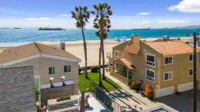 3-Story, Ocean Views, Steps to Beach, Sleeps 8 - Image 2