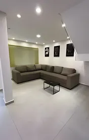 Exclusive townhouse in Uvaranas with air-conditioning. - Image 3