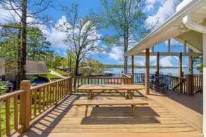 Crystal Clearwaters at Lake Martin, sleeps 8! - Image 3