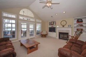 Crystal Clearwaters at Lake Martin, sleeps 8! - Image 4
