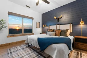 Luxury Lakeview, Hot Tub, Pickleball, Zero Stairs! - Image 5