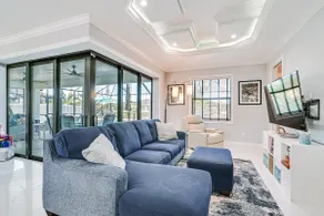 8 Mi to Dtwn: Canalfront Home in Cape Coral! - Image 4