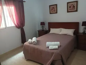 Family Villa for 6 with a pool, A/C, Wi-Fi, and parking - Image 5