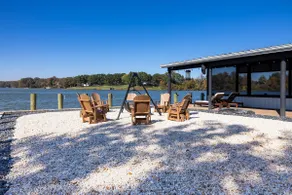 Stunning Riverfront Property - New Listing - Image 5