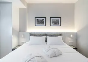 Eco-Deluxe-Apartment-Ensuite mit Dusche-Balkon - Image 4