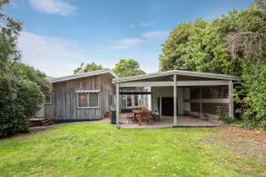 Pebble Views by Property Mums - Image 5