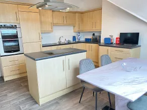 Blue Ocean Seaview Penthouse Perfectly Saltburn - Image 5