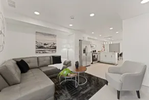 Luxury 171-11 Condos with Magnificent Lakeviews - Image 3