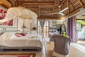 Vahia Garden Studio Bungalow - Image 4