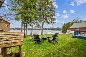 Vaughn Lake Escape: Endless Days on the Water - Image 3