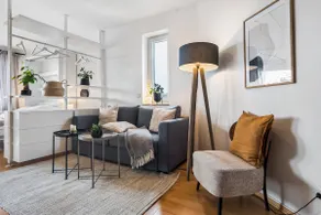 Quiet and modern home - Image 2