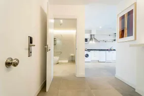 Loft with terrace C/ Santiago 11, downtown Valladolid - Image 5
