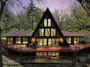 Private A-Frame - 5 Acres-Fishing Pond-Rock Wall - Image 3