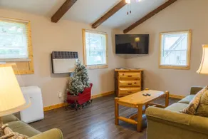 Santa's Shack Triplex - near Pictured Rocks - Image 4