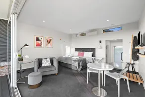 The Nest, Heated Spa, Couples Retreat, Private - Image 4