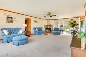 Serene Zanesville Getaway: Hot Tub, 2 Decks! - Image 4