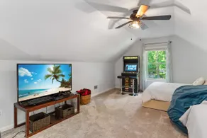 LakeOconee• Dock • Kayaks • GameRoom • PetFriendly - Image 5