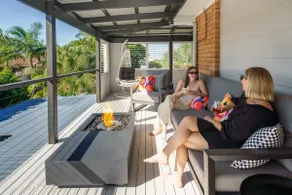 Battery Hill Pet-Friendly Poolside Paradise - Image 5