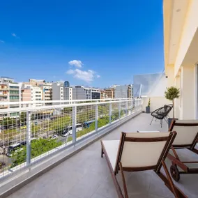 Parthenon view luxury penthouse - Image 4
