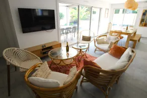 Villa Les Cycas, perfect holiday accomodation for 8, with heated pool - Image 4