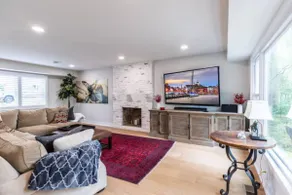Luxury Waterfront Home Pier Mins to DTA - Image 5